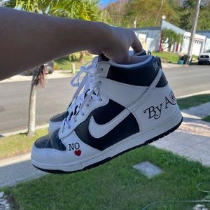 Nike Dunk SB Supreme Storm Trooper